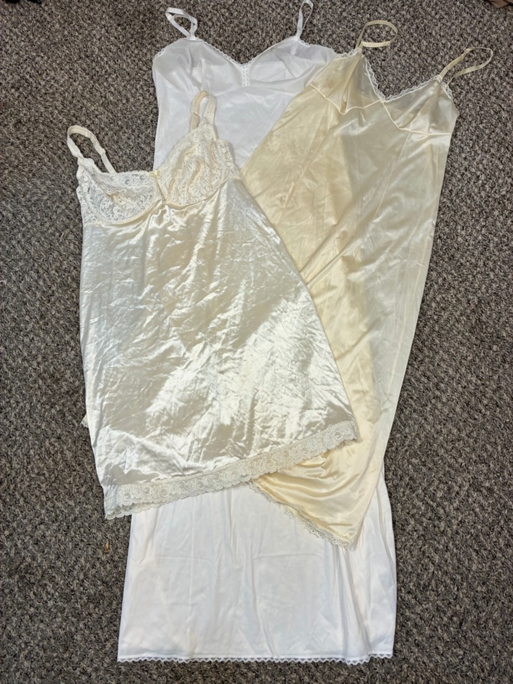VTG Vanity Fair Warners Lingerie 3 Piece Satin Slips Lace Underwired
